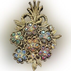 Vintage aurora borealis brooch